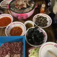 เมนูของร้าน หมูสด ผักสด ตลาดนัดมีเดียร์ ร้านเสือหมูสด & ไข่มุกหมูสด เสือหมูสด หมูกระทะ สาขาตลาดนัดมีเดียร์