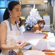 Little Baker Cafe and Studio จอมพล