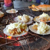 เมนูของร้าน สิมิลัน บุฟเฟ่ต์ทะเลเผา พุทธมณฑลสาย 2