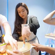 Little Baker Cafe and Studio จอมพล