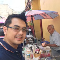 ไอศกรีมป่าตัน ในตรอกเล่าโจ๊ว