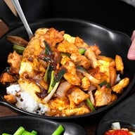 เมนูของร้าน Queensbaker ศิริมังคลาจารย์