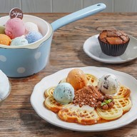 Jaiyen CAFE' ทองหล่อ 13