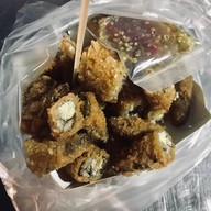 กิ๊บเก๋ บัวลอยไข่หวาน ปลาไข่ โลตัสปราณบุรี