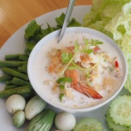 ร้านอาหารไทยเครื่องแกง