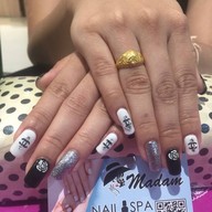 Madam Nail Spa