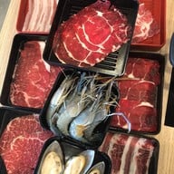 Shabu San (ชาบูซัง) Shabu San (ชาบูซัง)