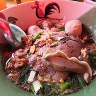 เมนูของร้าน ก๋วยเตี๋ยวหมูแม่เมาะ
