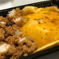 เมนูของร้าน McDonald's สาทรนคร