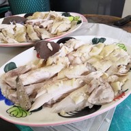 เมนูของร้าน ข้าวมันไก่พงษ์หลี