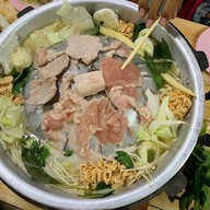 นายป้อง หมูกระทะ ลำลูกกา คลอง1
