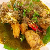 ร้านโกดำ ชุมทางเขาชุมทอง