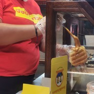 ขนมปังเจ้าอร่อยเด็ดเยาวราช ภูเก็ต