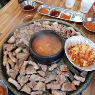 Ungteori Korea BBQ Myeongdong