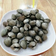 เมนูของร้าน ผ่องพรรณกุ้งเผา ตลาดกลางอยุธยา