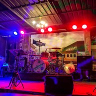 บรรยากาศ Chalermkrung Vintage Cafe Pattaya