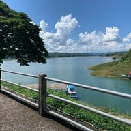 ร้านสีไวปลาเผา เขื่อนสิริกิติ์ เขื่อนสิริกิติ์