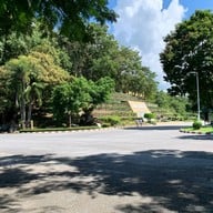 ร้านสีไวปลาเผา เขื่อนสิริกิติ์ เขื่อนสิริกิติ์