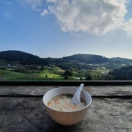 ม่อนซาน
