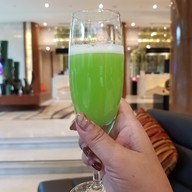 โรงแรมรอยัลปริ๊นเซสหลานหลวง