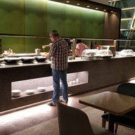 Asiana Business Lounge (East)