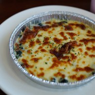 เมนูของร้าน CAFE DEE HOUSE - Bangsaen