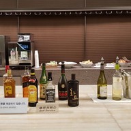 Asiana Business Lounge (East)