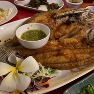 Yes Indeed restaurant แจ้งวัฒนะ
