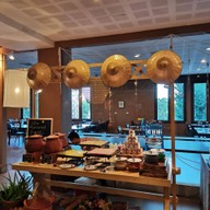 บรรยากาศ สยามนิรมิต