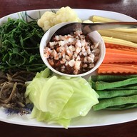 เมนูของร้าน ครัวผักหวานบ้าน ไร่นฤบดินทร์ สาขา 1 แสงชูโต