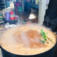 ก๋วยเตี๋ยวเรือตาตุ๊.โบราณ กะทิสด