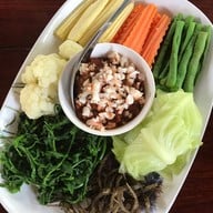 เมนูของร้าน ครัวผักหวานบ้าน ไร่นฤบดินทร์ สาขา 1 แสงชูโต