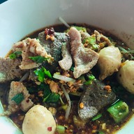 ก๋วยเตี๋ยวเรือตาตุ๊.โบราณ กะทิสด