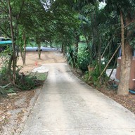 เฟื่องฟ้าแสงมณีรีสอร์ท