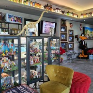 Tooney Food Room & Cafe