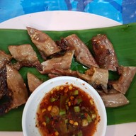 เอออิ่มจิ้มจุ่ม