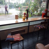 90's coffee Padad-Saraphi (ข้างร้านข้าวซอยคุณหญิง)