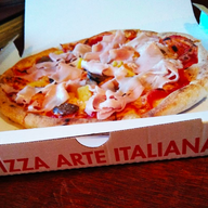 Old Town Italian Pizzeria ถนนดีบุก