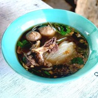 เมนูของร้าน ขาหมูเด็กวัด