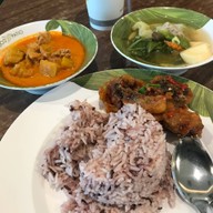 ข้าวแกงสกุลทอง เซ็นทรัลพระราม 3