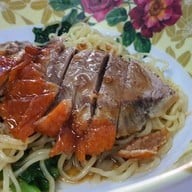 เป็ดย่าง หมูกรอบ สาธุประดิษฐ์