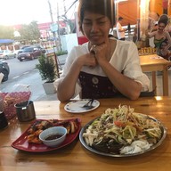 เจ๊เปีย ตำนมระเบิด