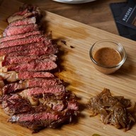 Jamie's Burgers The EmQuartier