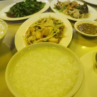 ข้าวต้มริมรั้ว โรงแรมน่านเจ้า พิษณุโลก