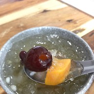 บ้านน้ำเต้าหู้ (เจ้าเก่าอมรพันธ์)