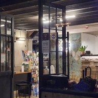 The Entaneer Poshtel