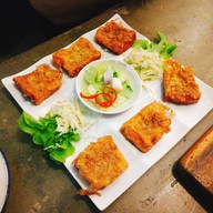 เมนูของร้าน คั่วไก่นิมมาน นิมมานซอย17 (ซอยสายน้ำผึ้ง)