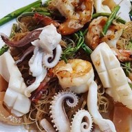 หมี่กระเฉด ช้งเช้งโภชนา - food villa ราชพฤกษ์ Food villa ratchapruek