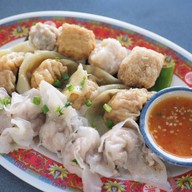 ก๋วยเตี๋ยวแคะ