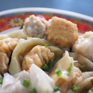 ก๋วยเตี๋ยวแคะ